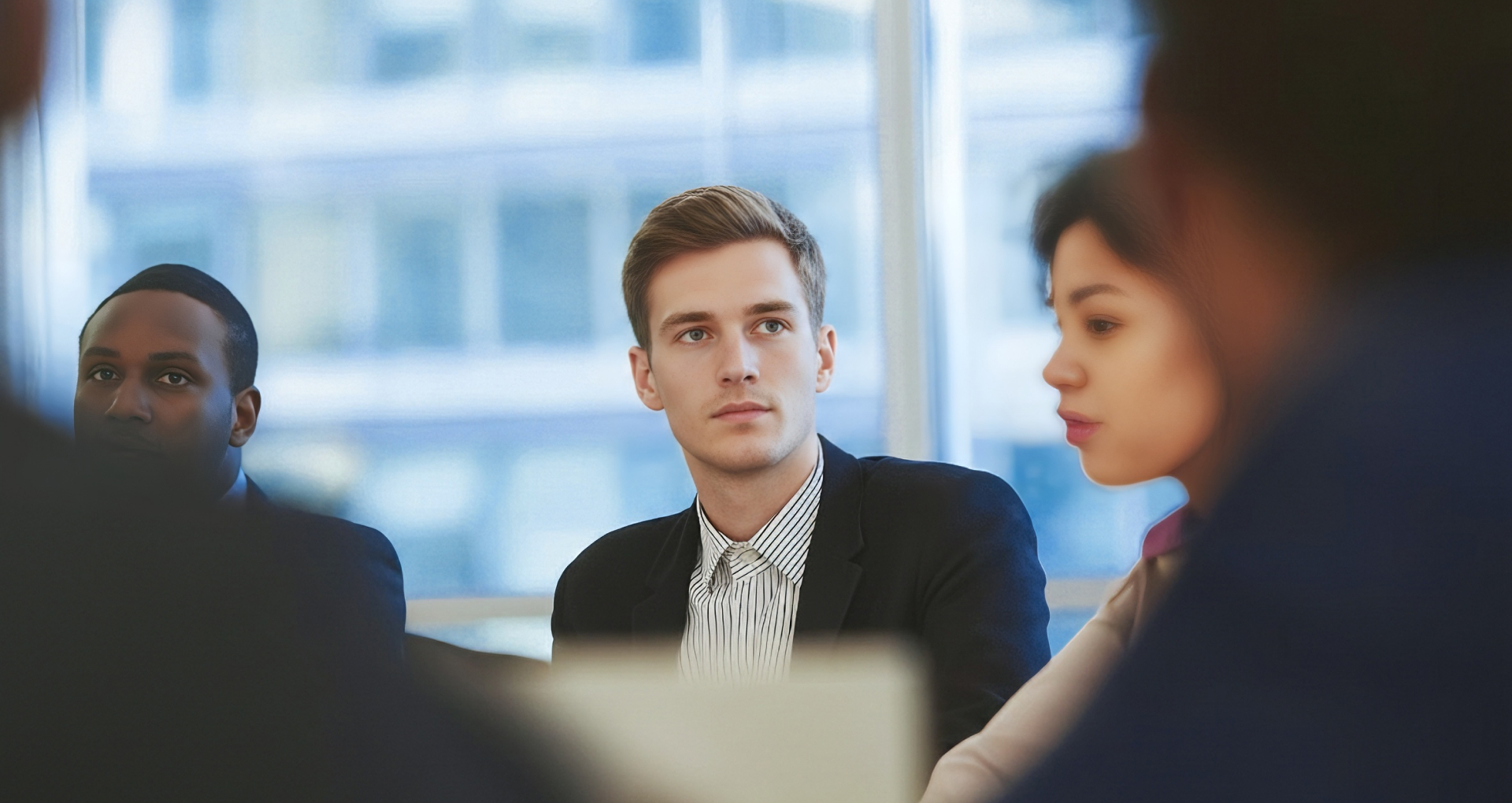 营销与服务中心banner